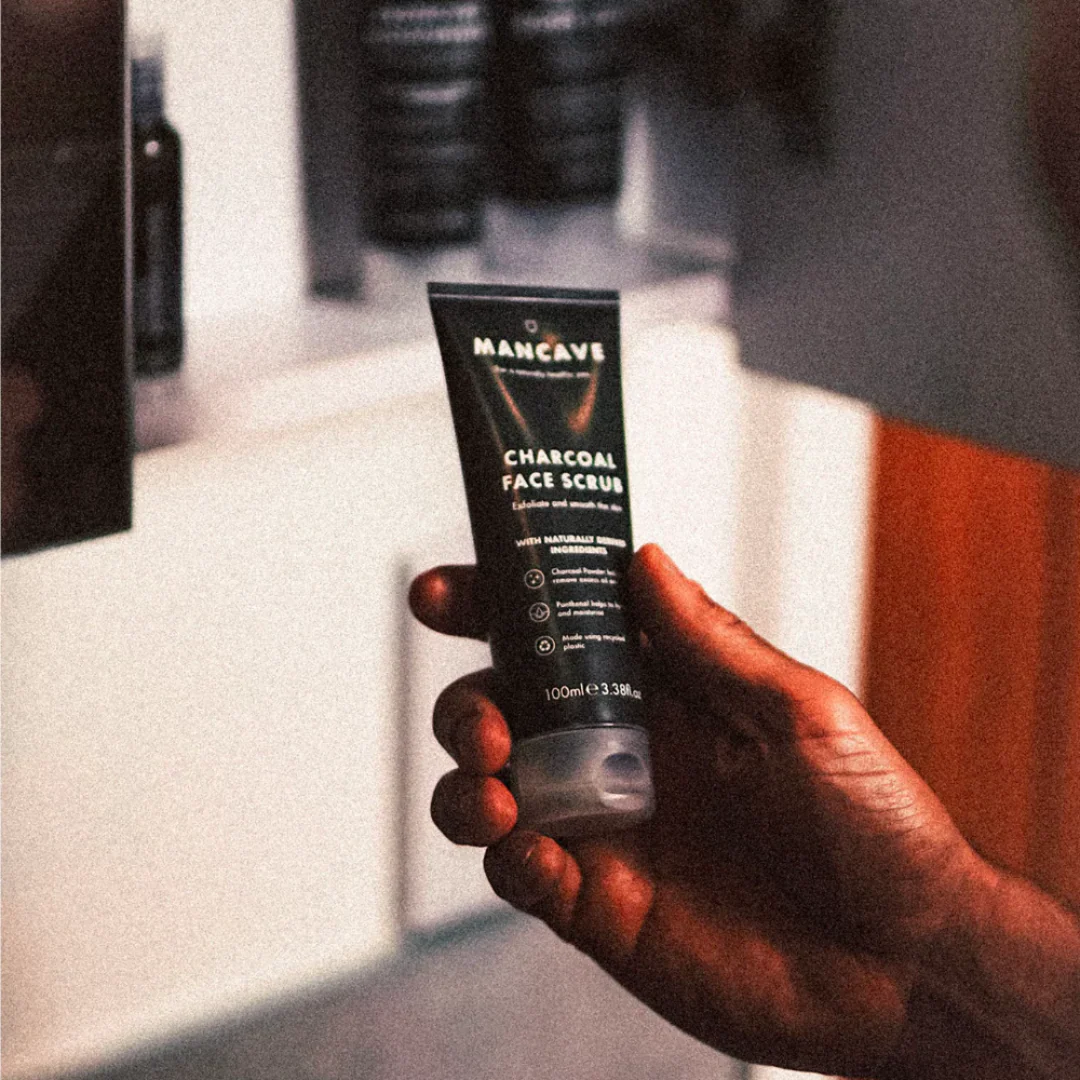 Charcoal Face Scrub 100ml - Image 5